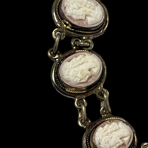 Vintage 800 Silver shell Cameo link bracelet appx 1930s - Picture 8 of 10